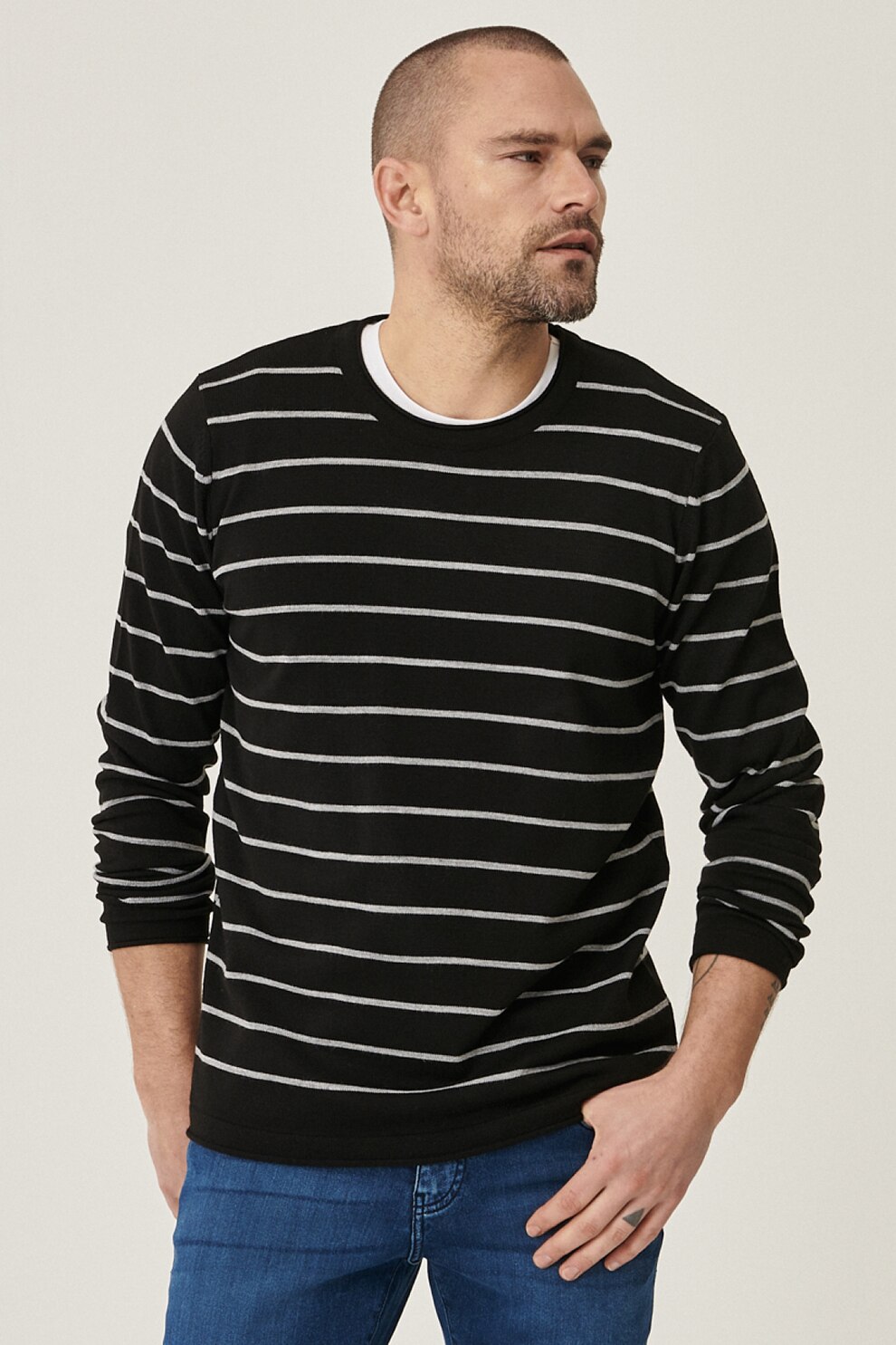 AC&Co, Pulover cu model in dungi si aspect de tricot fin, Negru/Gri