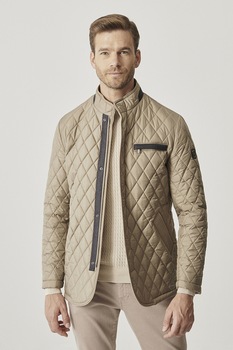 AC&Co, Jacheta matlasata cu guler scurt, Bej AC&Co, Jacheta matlasata cu guler scurt, Bej
