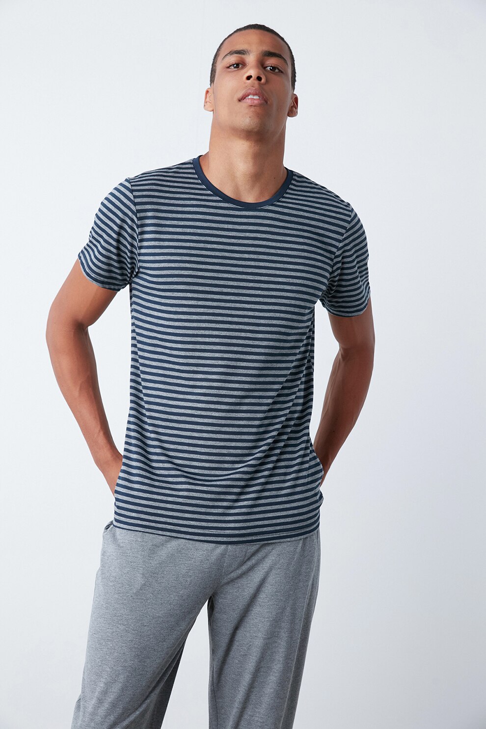 Penti, Pijama cu tricou cu model in dungi, Gri melange/Bleumarin, S