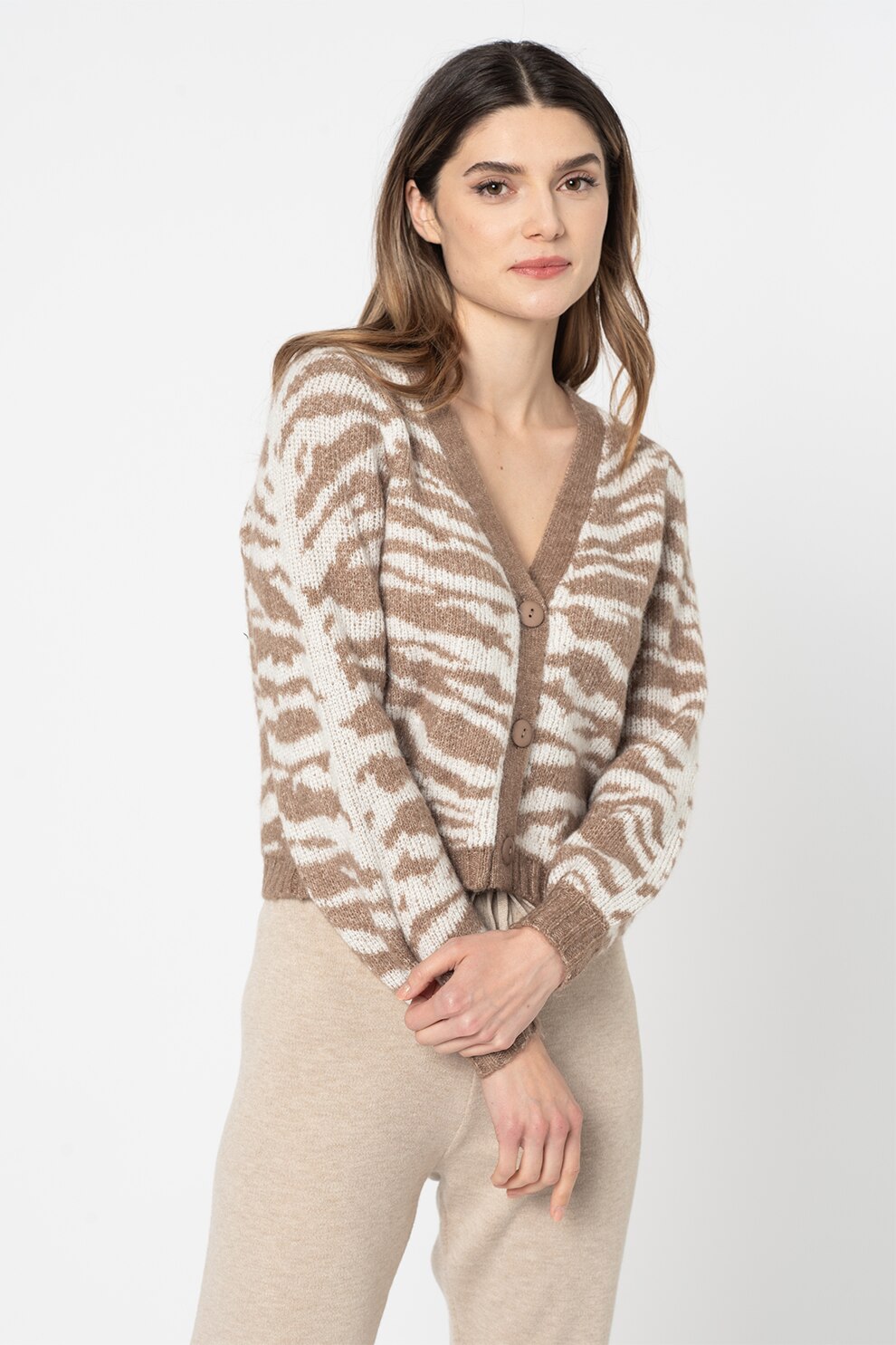 Vila, Cardigan cu decolteu in V si model abstract Ellie, Maro deschis/Alb