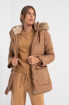 Vero Moda, Geaca cu garnitura de blana sintetica Skylar, Maro camel, S Vero Moda, Geaca cu garnitura de blana sintetica Skylar, Maro camel, S
