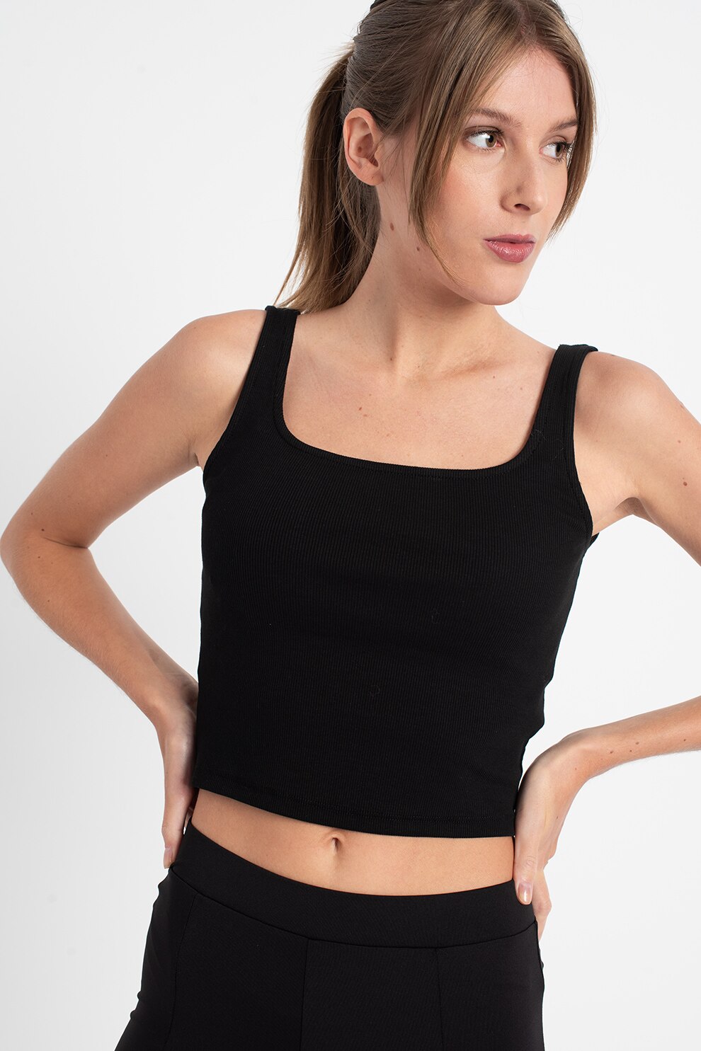 Only, Top crop striat Laubrey, Negru