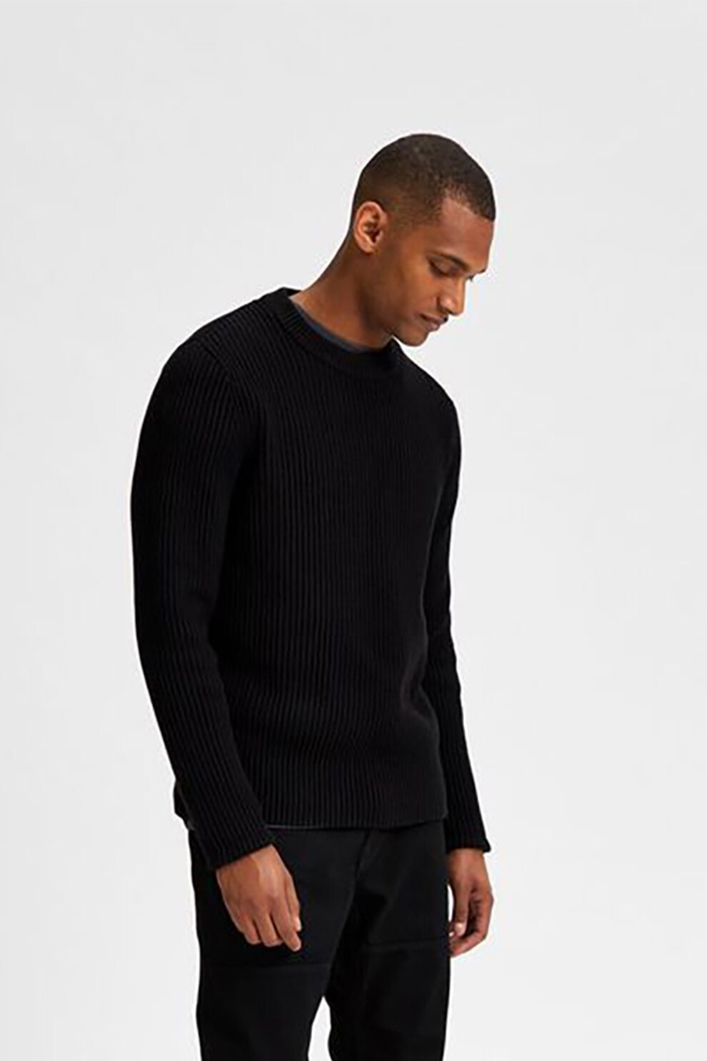 Selected Homme, Pulover din bumbac organic cu decolteu la baza gatului si aspect striat, Negru