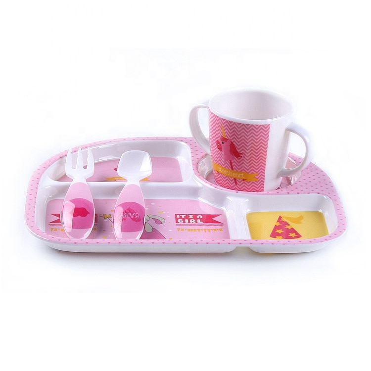 Set de masa cu 5 piese Nichiduta Sweet Heart din melamina