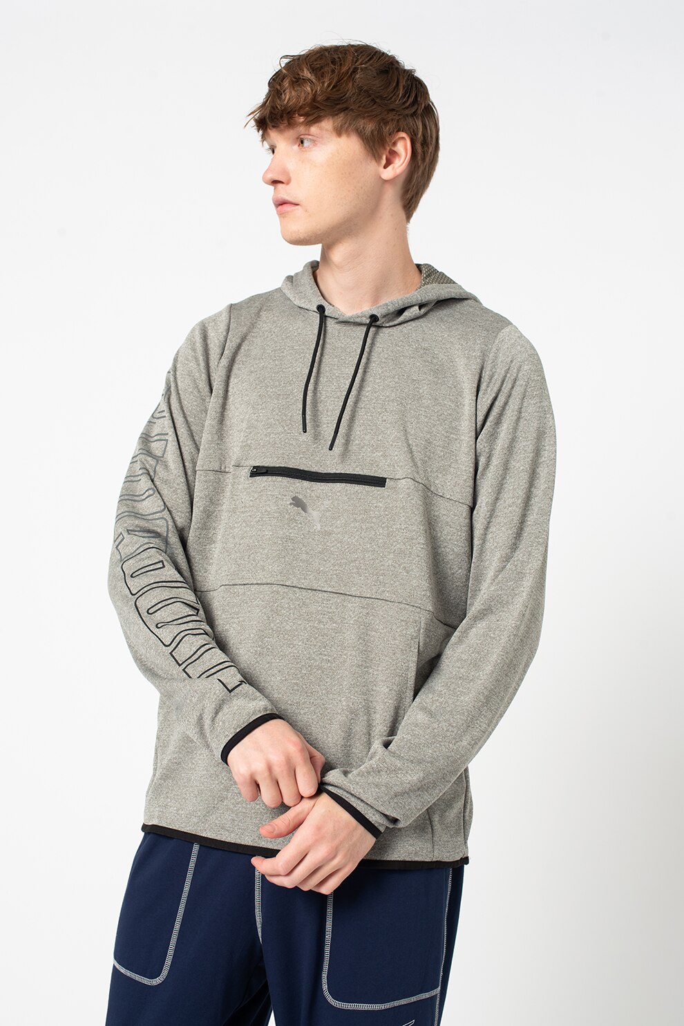 Puma, Hanorac cu Dry Cell, cu buzunar kangaroo pentru alergare si antrenament Power, Gri inchis melange