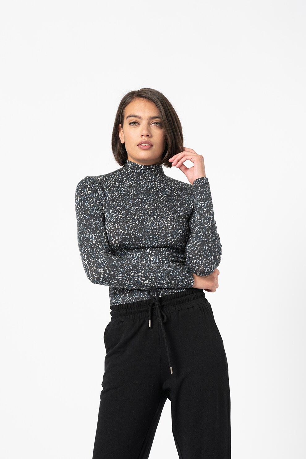 b.young, Bluza din amestec de modal, cu guler inalt Pacia, Bleumarin/Alb