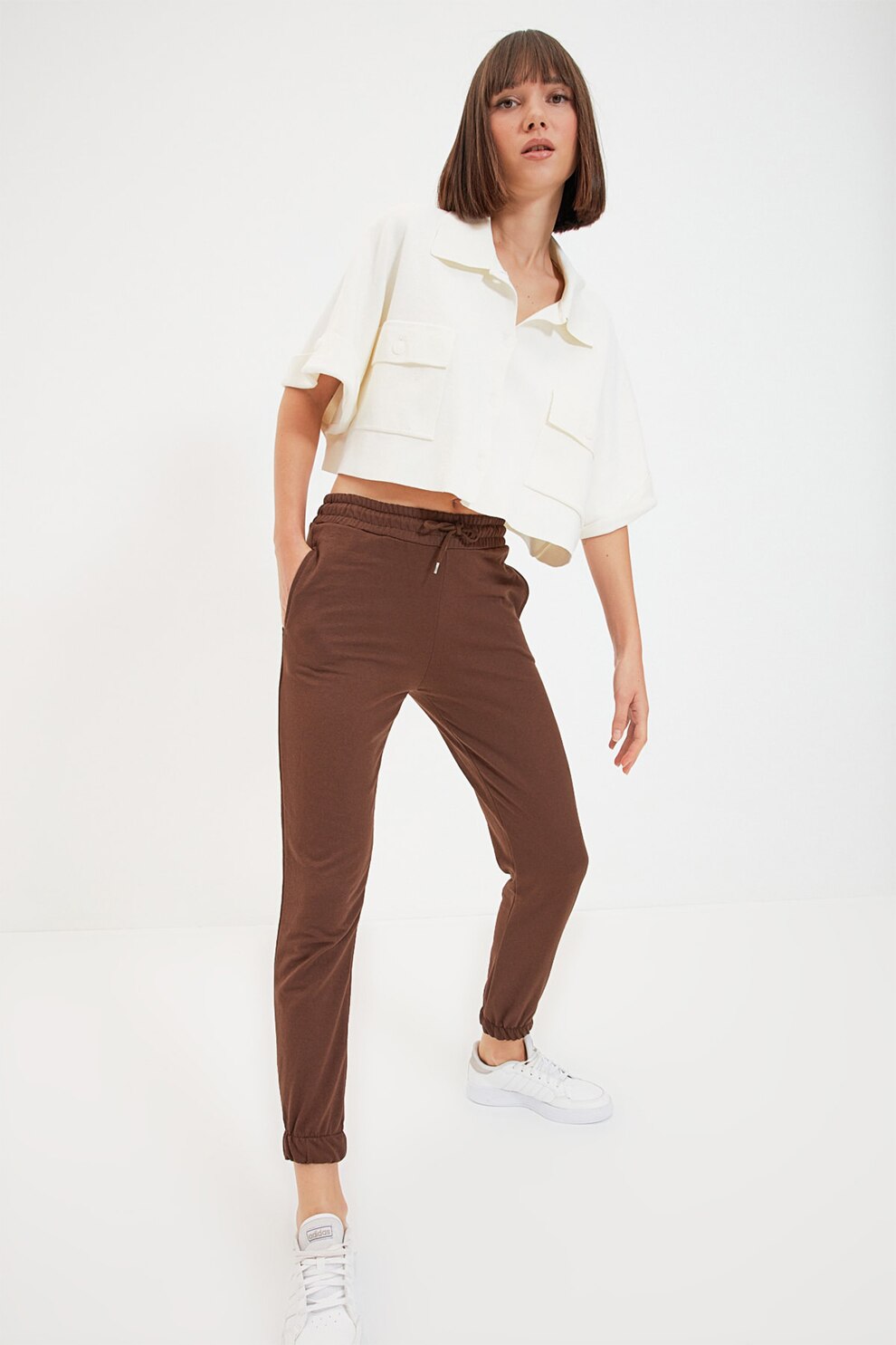 Trendyol, Pantaloni sport cu snur in talie, Scortisoara, M