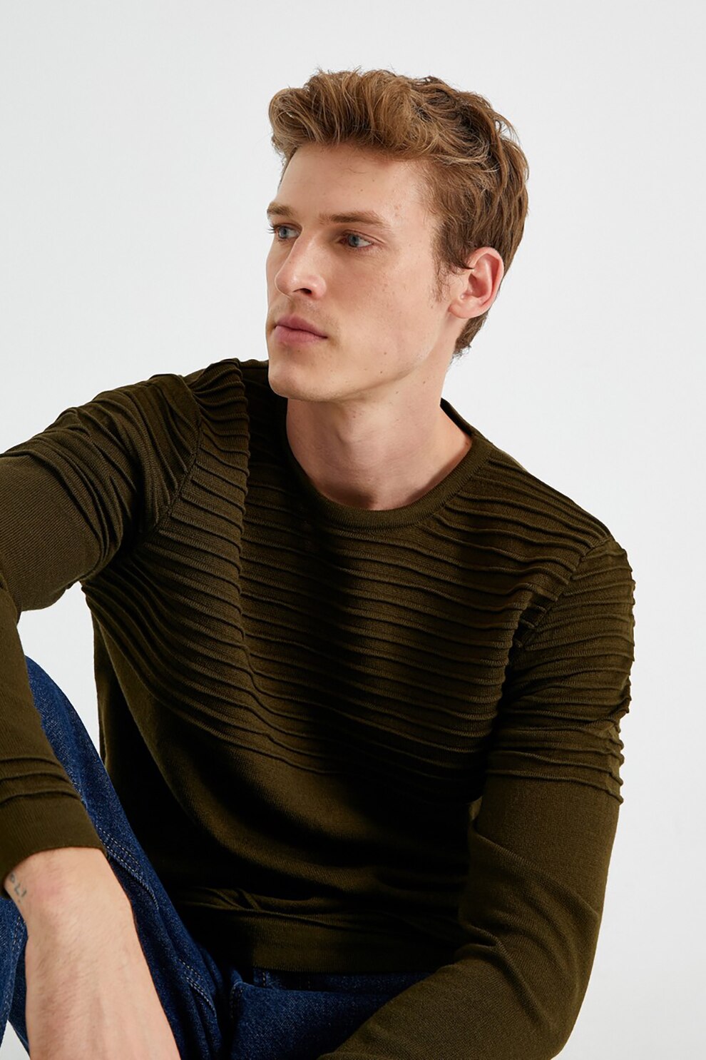 KOTON, Pulover cu decolteu rotund si maneci lungi, Maro inchis