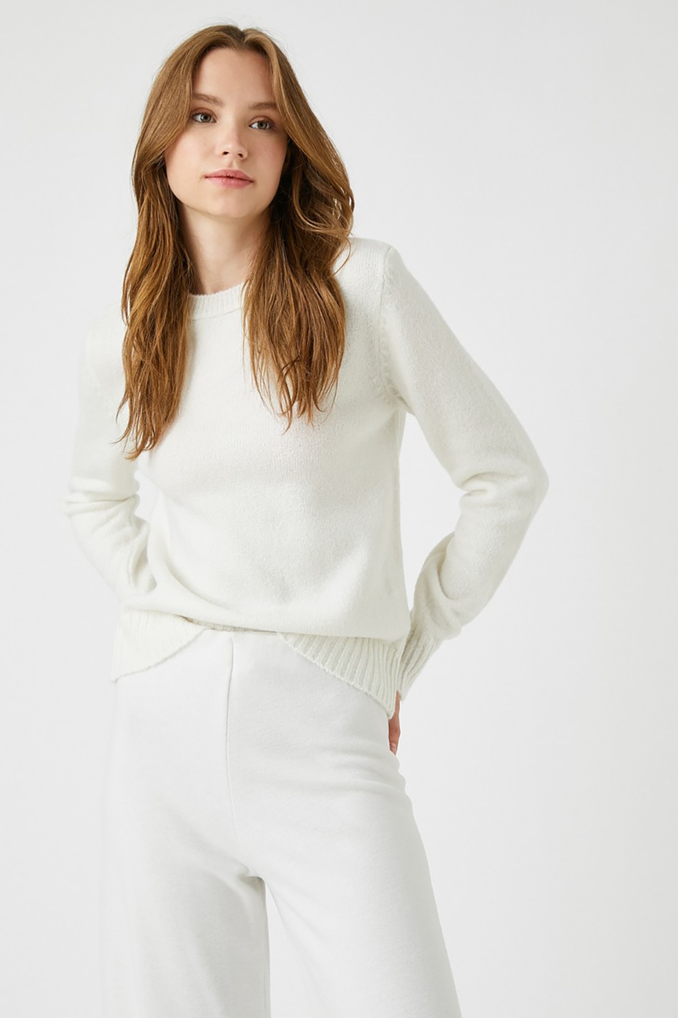 KOTON, Pulover cu decolteu la baza gatului si margini striate, Maro nisip