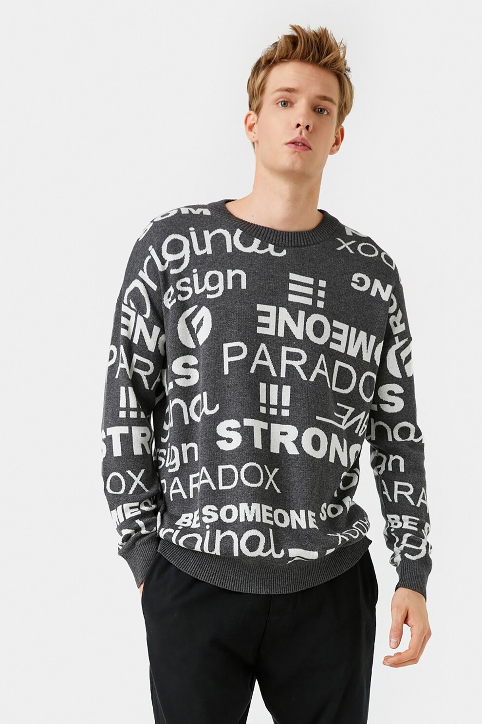 KOTON, Pulover cu imprimeu text si garnituri striate, Gri inchis/Alb