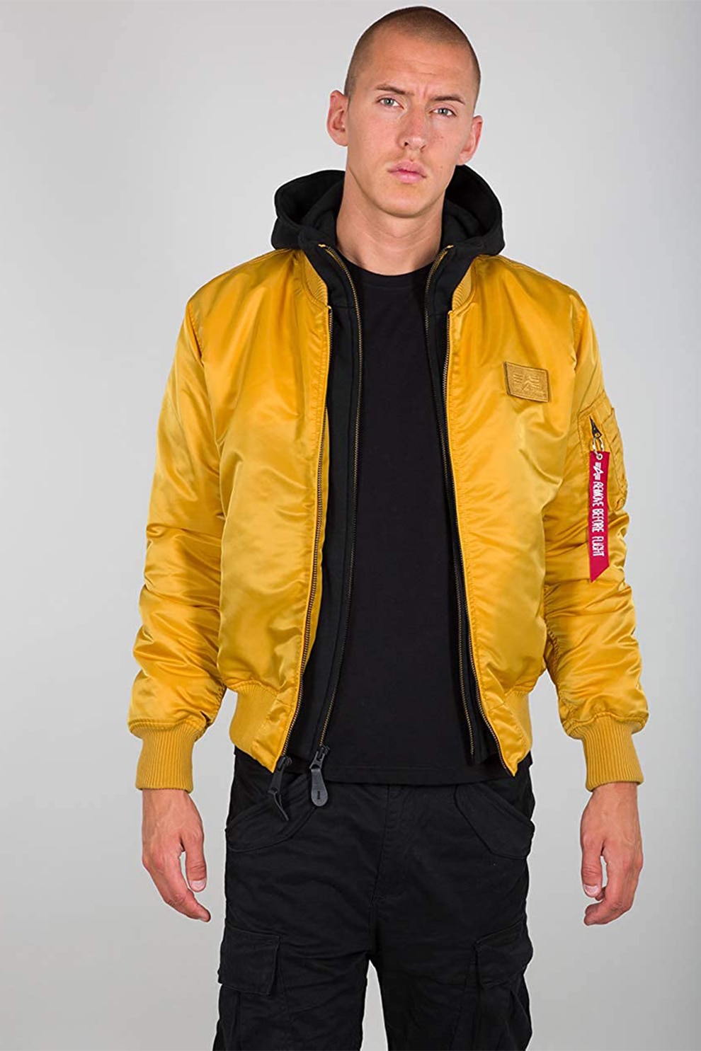 ALPHA INDUSTRIES, Jacheta bomber cu buzunare cu capsa, Galben sofran