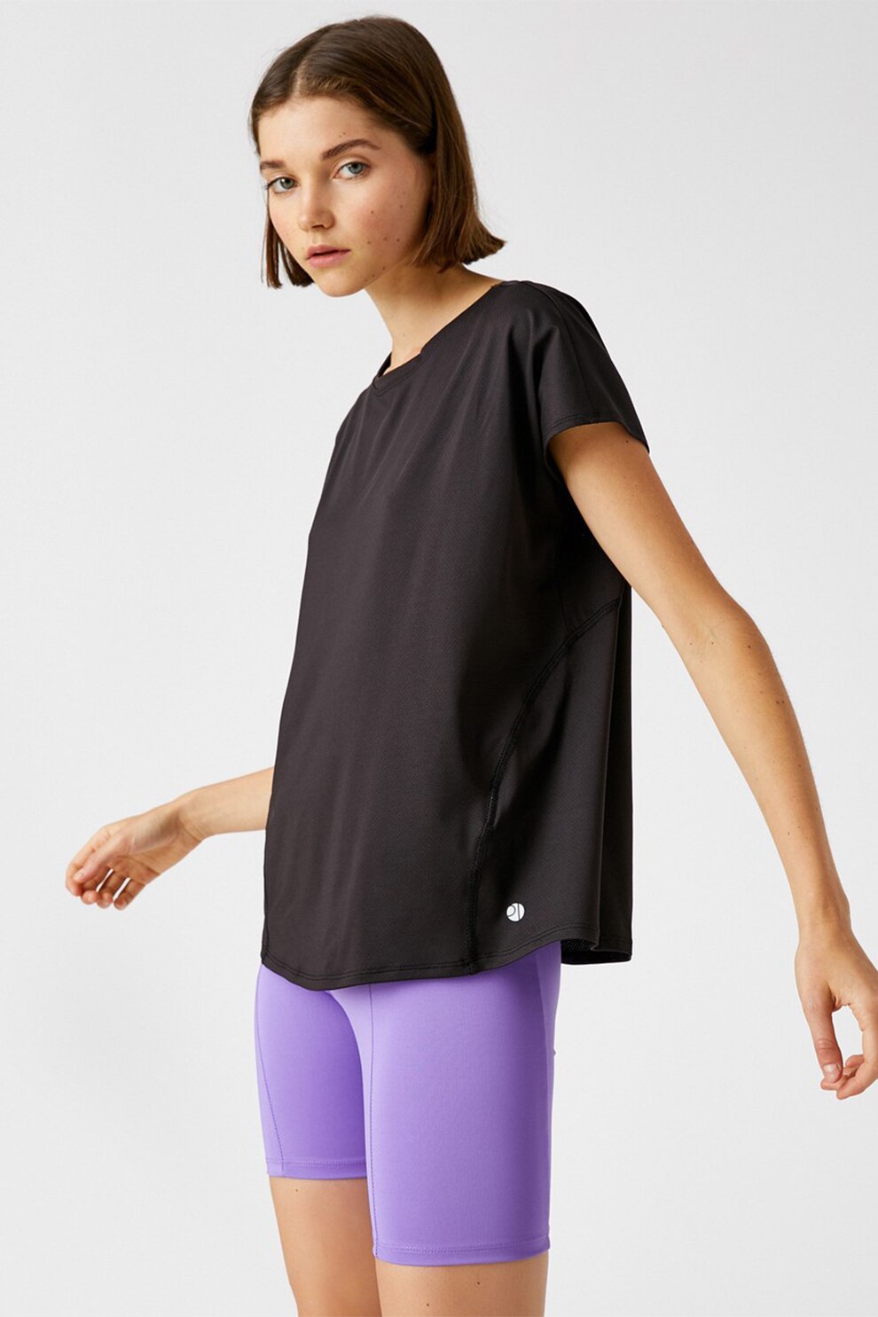 KOTON, Tricou lejer cu decolteu la baza gatului, Negru