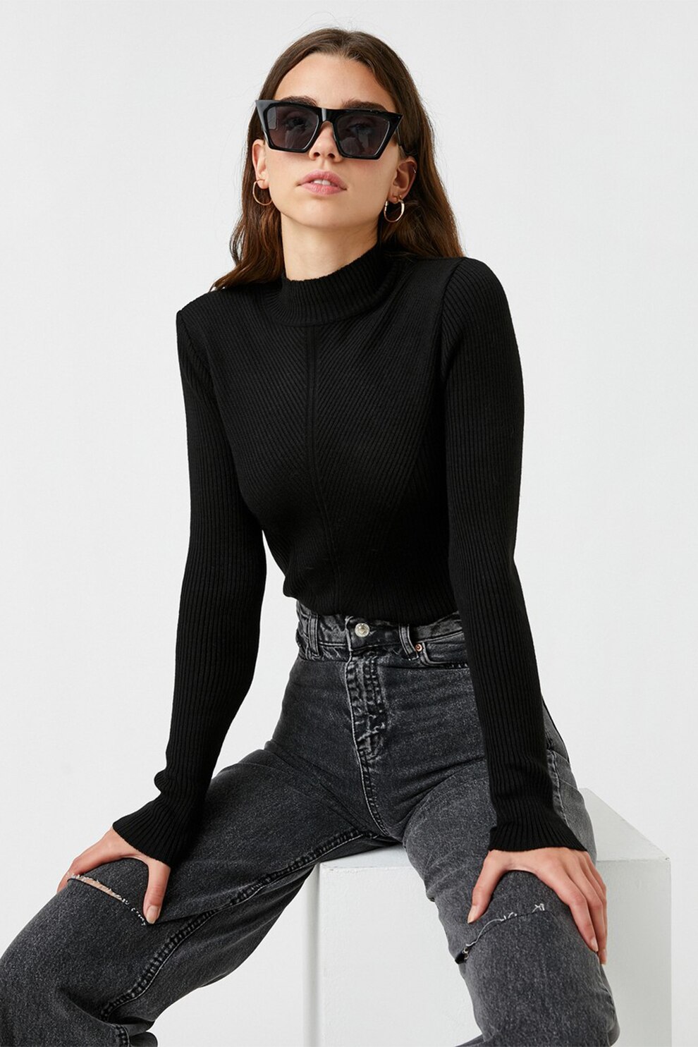 KOTON, Pulover tricotat fin cu aspect striat, Negru