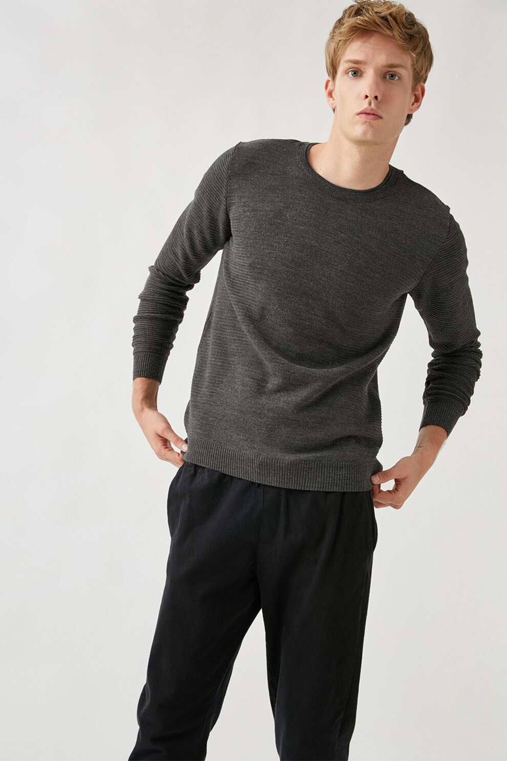 KOTON, Pulover uni cu decolteu la baza gatului, Gri antracit