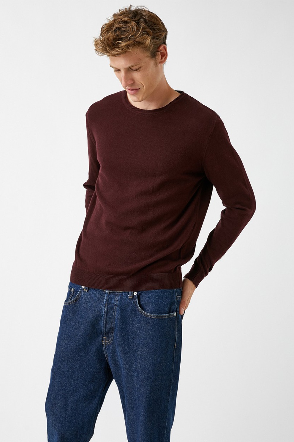 KOTON, Pulover tricotat fin cu decolteu la baza gatului, Visiniu