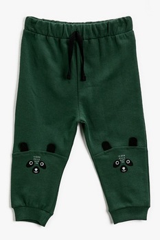 KOTON, Pantaloni sport cu model grafic, Verde englez/Negru