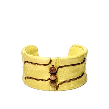 Bratara Decoranna Handcraft statement, piele naturala crocodil, handmade unicat, cusuta artizanal cu margele din portelan pictate, galben prafuit Bratara Decoranna Handcraft statement, piele naturala crocodil, handmade unicat, cusuta artizanal cu margele din portelan pictate, galben prafuit