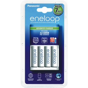 Set incarcator Panasonic cu 4 acumulatori Eneloop AA Set incarcator Panasonic cu 4 acumulatori Eneloop AA