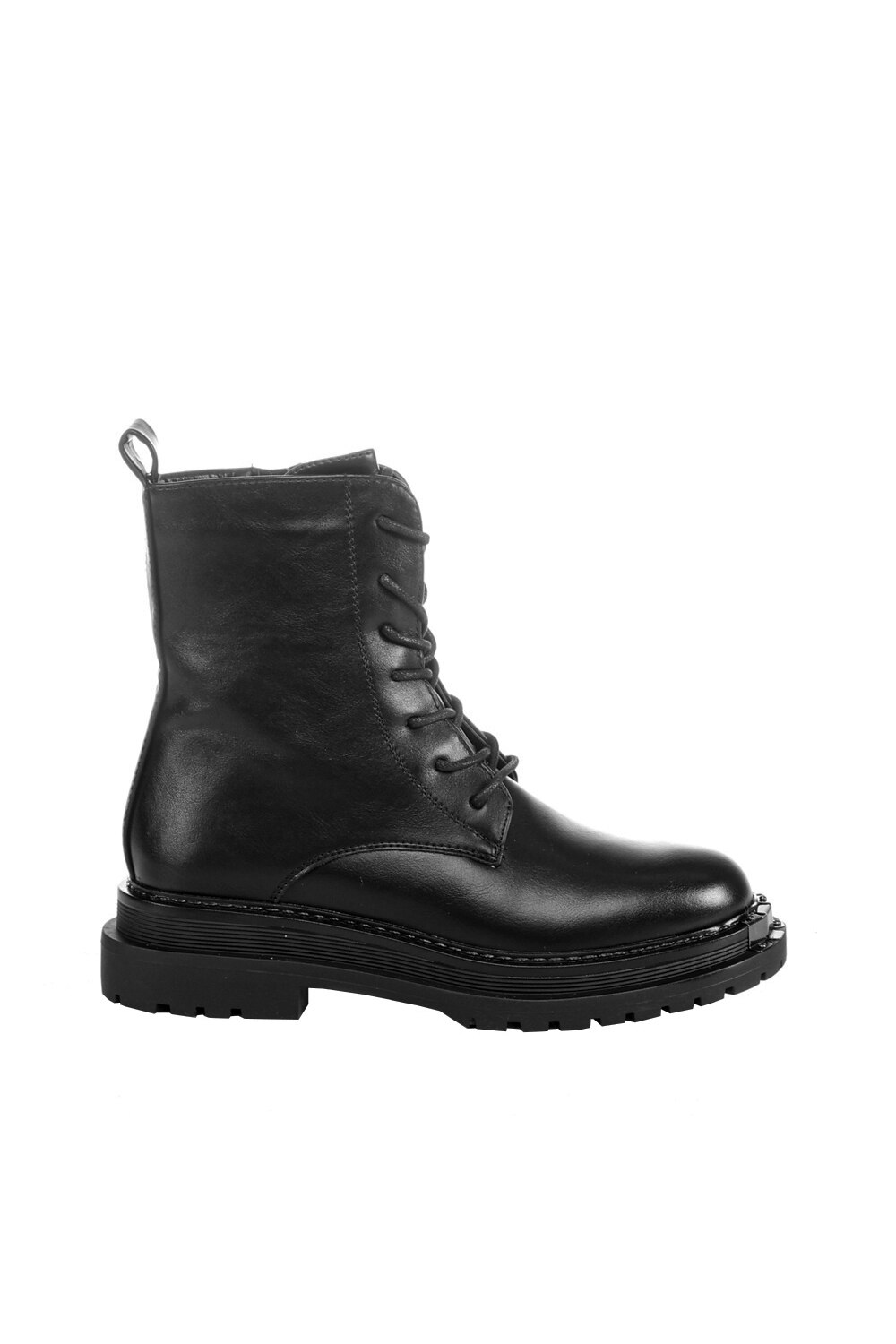 Ghete dama Ariana, Negru