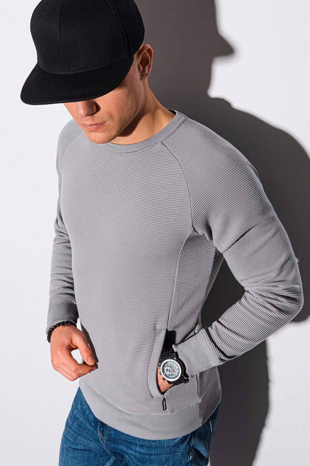 OMBRE, Bluza sport cu decolteu rotund si buzunare frontale, Gri