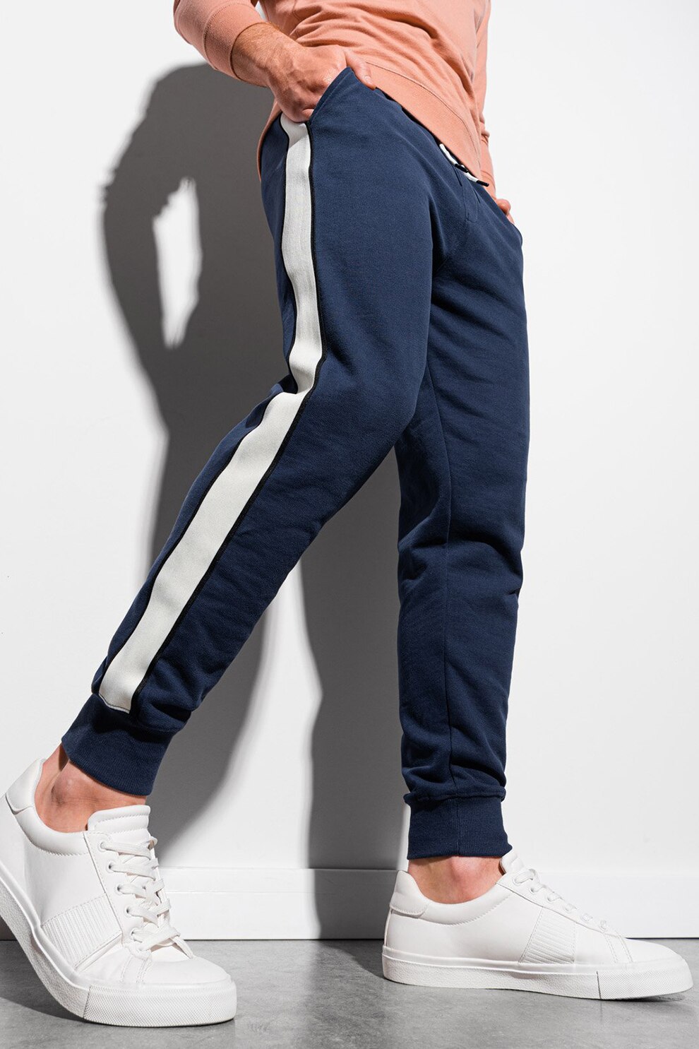 OMBRE, Pantaloni sport cu buzunare oblice, Bleumarin inchis