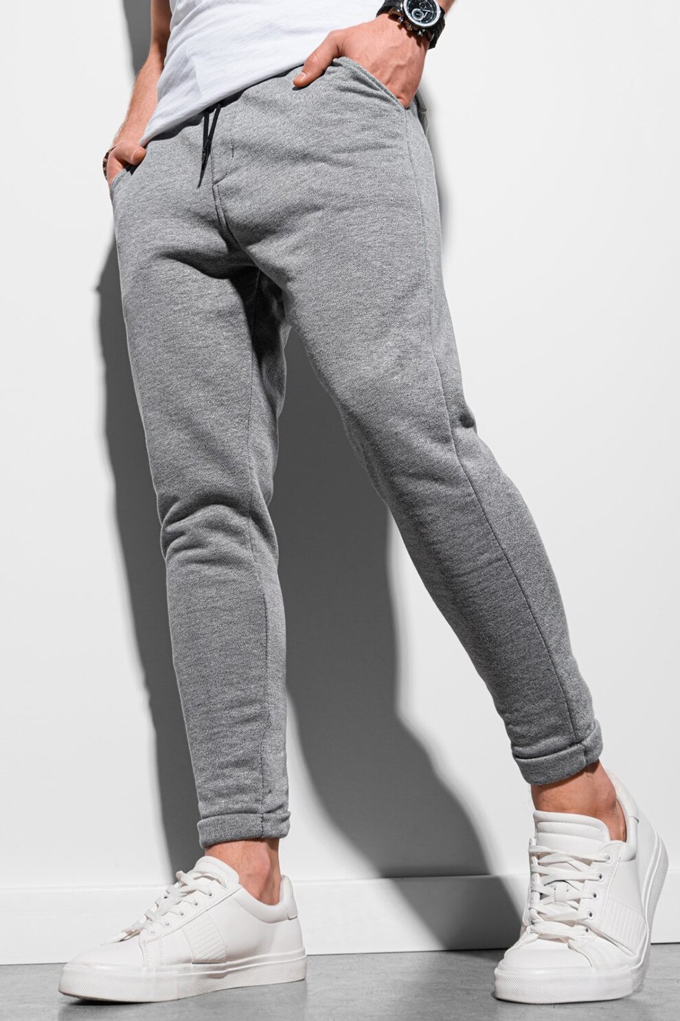 OMBRE, Pantaloni sport conici cu buzunare oblice, Gri