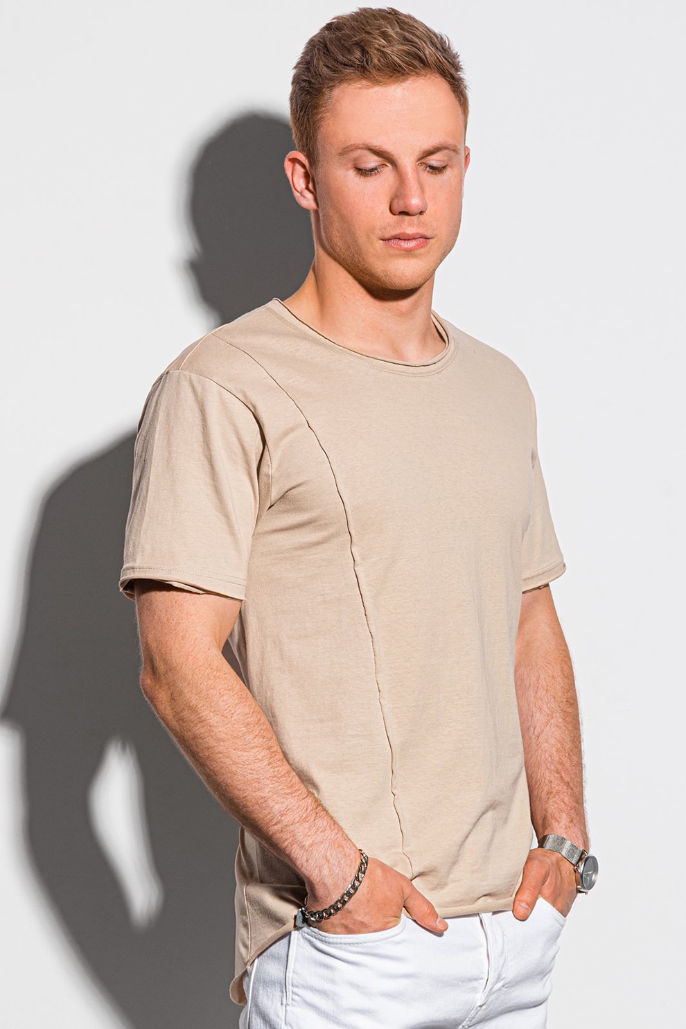 OMBRE, Tricou de bumbac cu decolteu la baza gatului, Cafeniu