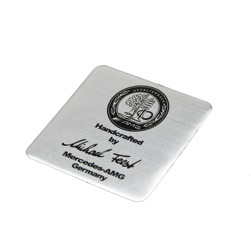 Emblema AMG pentru motor Mercedes