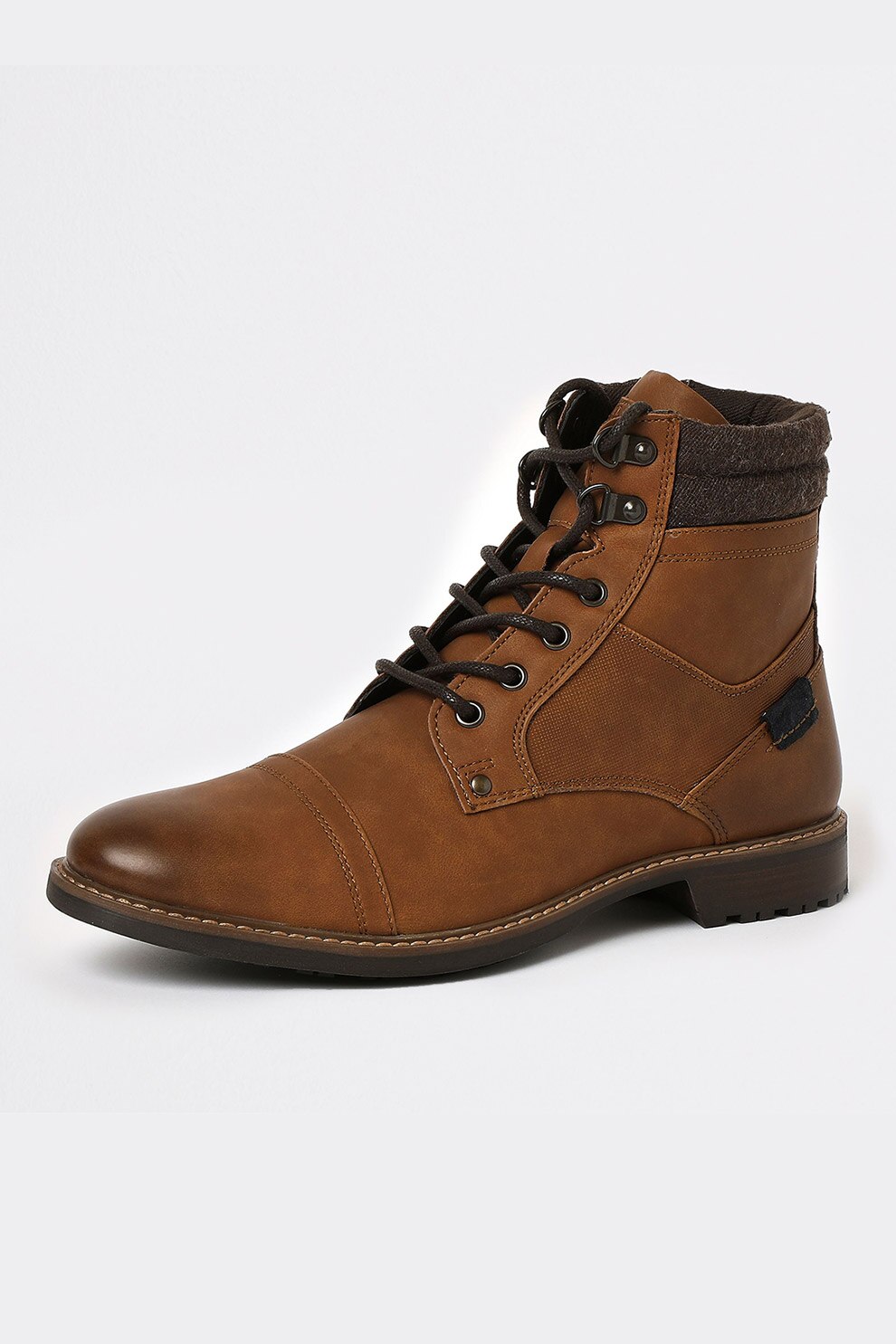 River Island, Ghete de piele ecologica, Scortisoara