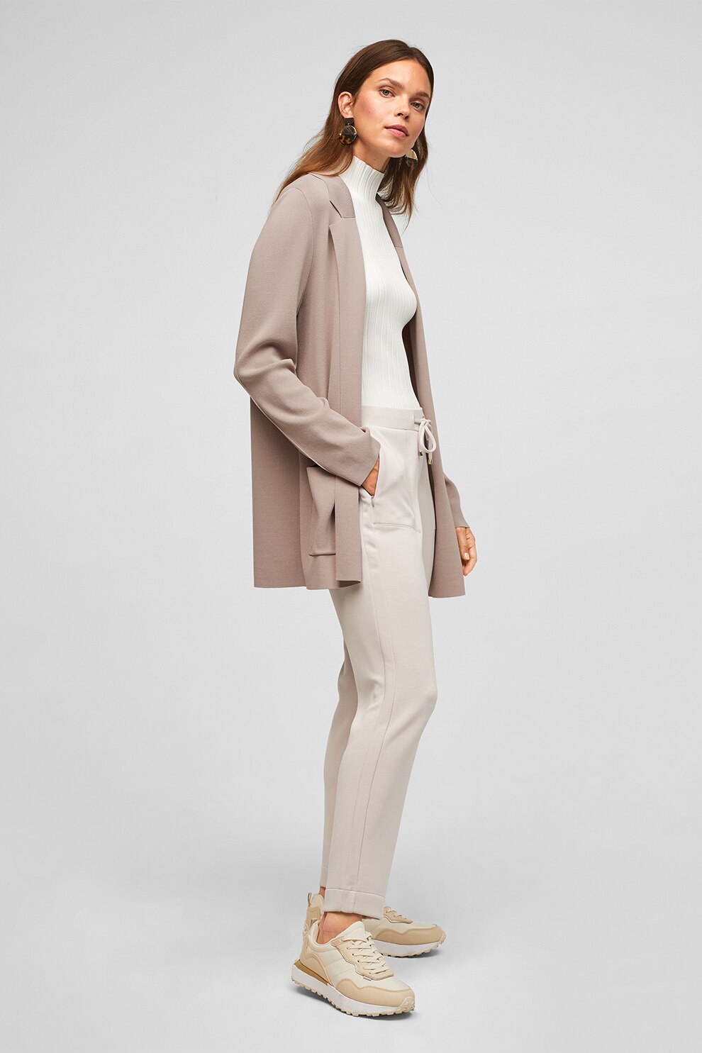 s.Oliver, Cardigan tricotat fin cu buzunare aplicate, Taupe