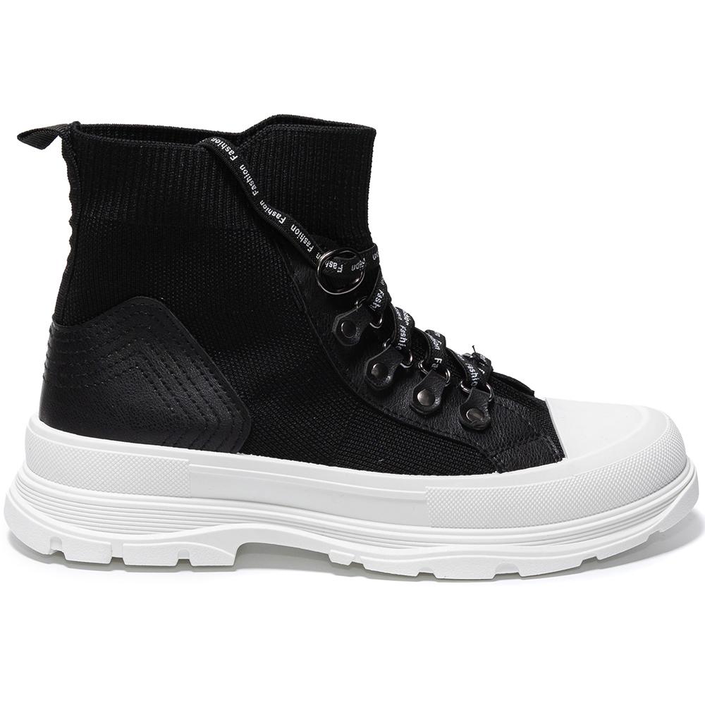 Ghete dama Aylen, Negru, Negru