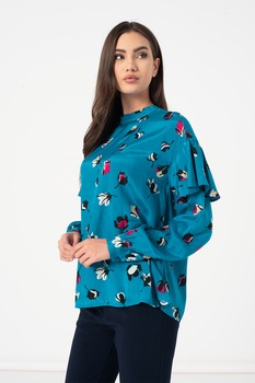 United Colors of Benetton, Bluza cu model si volane, Albastru petrol/Alb/Negru United Colors of Benetton, Bluza cu model si volane, Albastru petrol/Alb/Negru