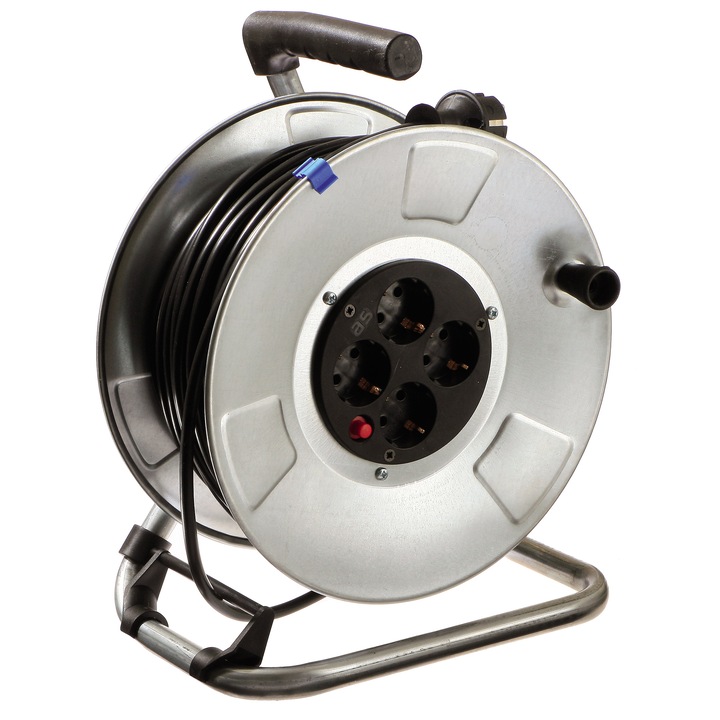 Разклонител Bachmann, 4 контакта Шуко, Термоустойчив, Метален, Кабел HO5VV-F 3G1.5, 25 м, Черен