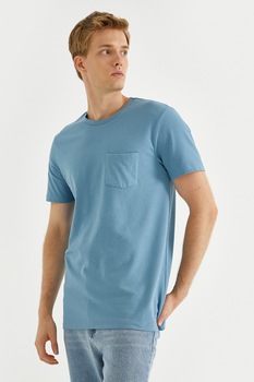 KOTON, Tricou cu decolteu la baza gatului si buzunar pe piept, Albastru prafuit KOTON, Tricou cu decolteu la baza gatului si buzunar pe piept, Albastru prafuit