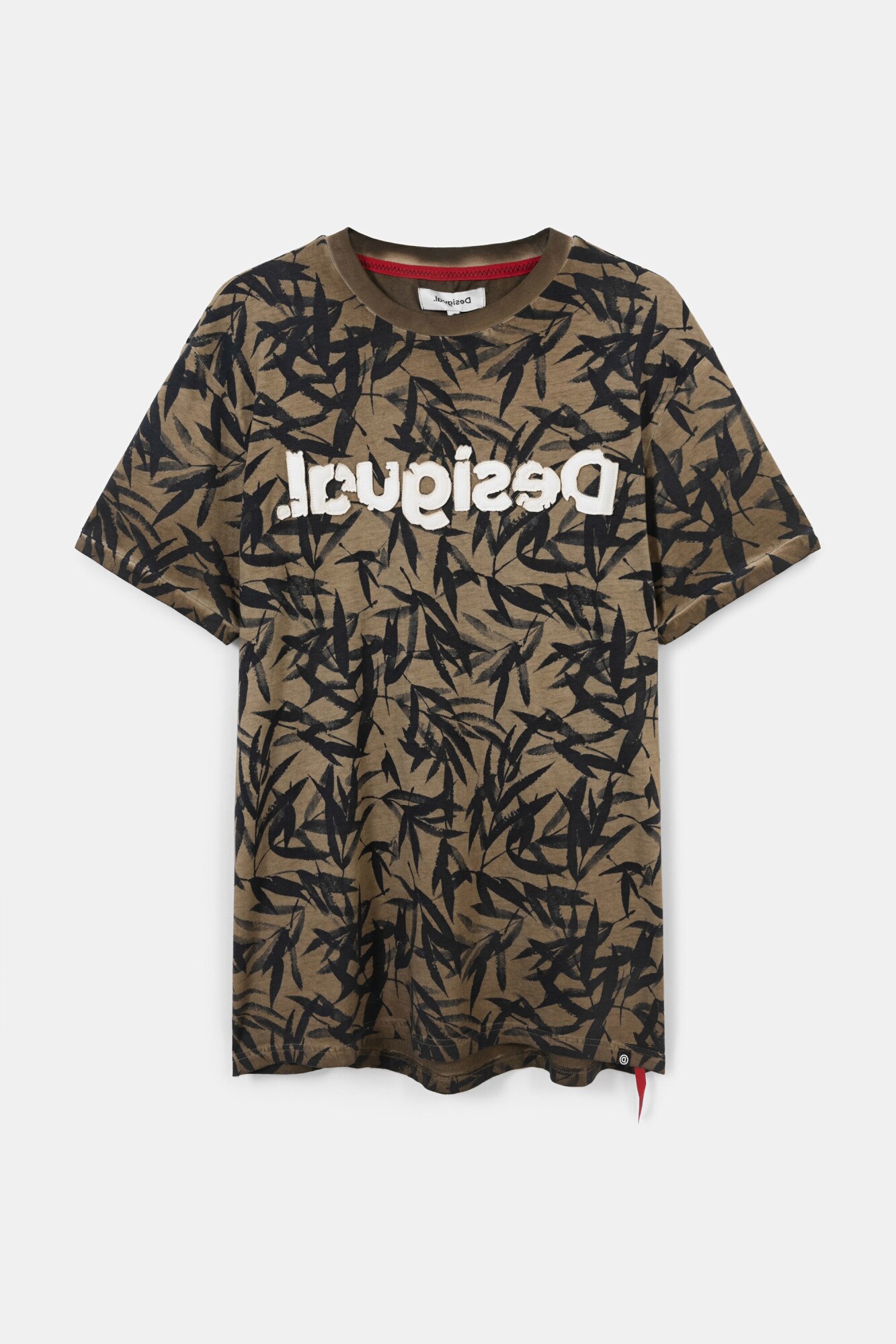 Tricou, Desigual