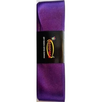 Rola panglica satinata, fata dubla, lungime 10m, latime 4 cm, poliester, culoare mov pruna Rola panglica satinata, fata dubla, lungime 10m, latime 4 cm, poliester, culoare mov pruna