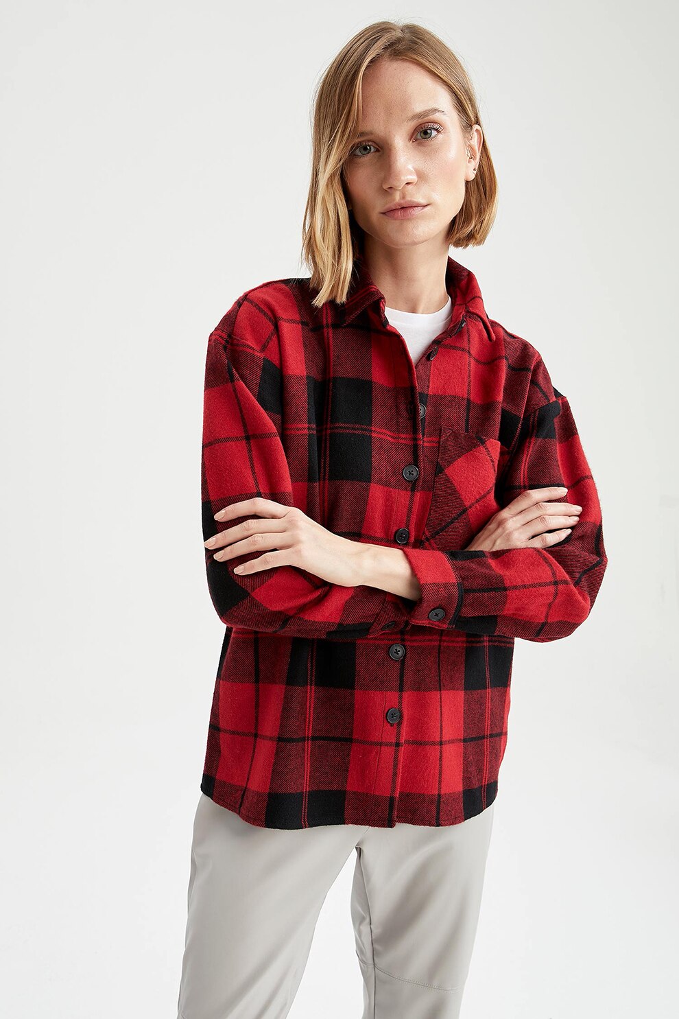 DeFacto, Camasa supradimensionata in carouri cu buzunar pe piept, Rosu/Negru