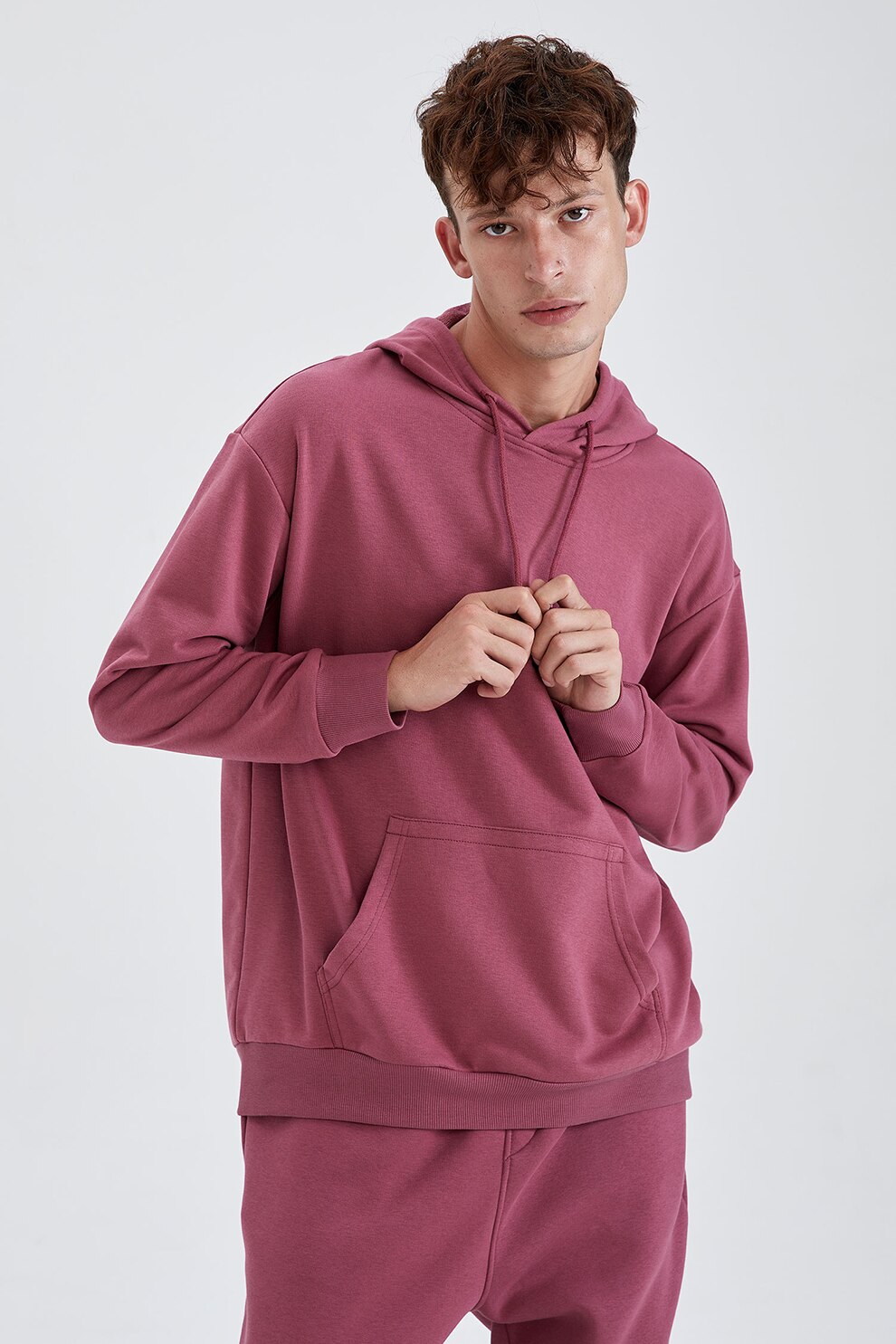 DeFacto, Hanorac supradimensionat cu buzunar kangaroo, Rosu stins