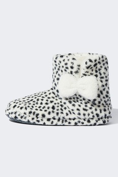 DeFacto, Cizme de casa din material teddy, cu model, Alb/Negru DeFacto, Cizme de casa din material teddy, cu model, Alb/Negru