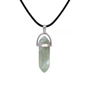 Colier cu pandantiv in forma cristal dublu varf, Nevermore, Verde deschis Colier cu pandantiv in forma cristal dublu varf, Nevermore, Verde deschis