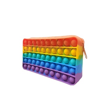 Penar Rainbow Pop, practic si interactiv, silicon, 20 x 10 cm ,inchidere cu fermoar, multicolor, Doty Penar Rainbow Pop, practic si interactiv, silicon, 20 x 10 cm ,inchidere cu fermoar, multicolor, Doty