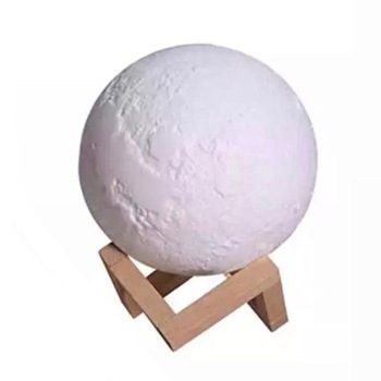 Lampa Moon LED tip umidificatoare, 3D, alb, 880 ml Lampa Moon LED tip umidificatoare, 3D, alb, 880 ml
