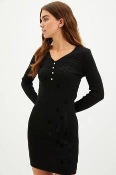 Trendyol, Rochie cu croiala bodycon, decolteu in V si aspect striat, Negru Trendyol, Rochie cu croiala bodycon, decolteu in V si aspect striat, Negru