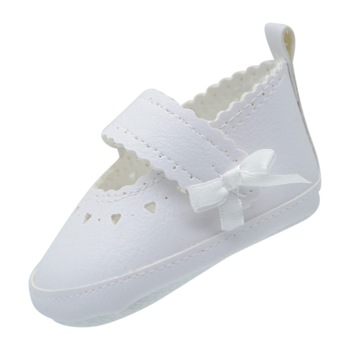 Botosei eleganti pentru fete Christopher Baby Club 2798-6, Alb 63406 Botosei eleganti pentru fete Christopher Baby Club 2798-6, Alb 63406