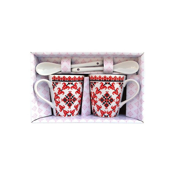 Set format din 2 cani din ceramica cu modele populare, cu lingurite,150 ml