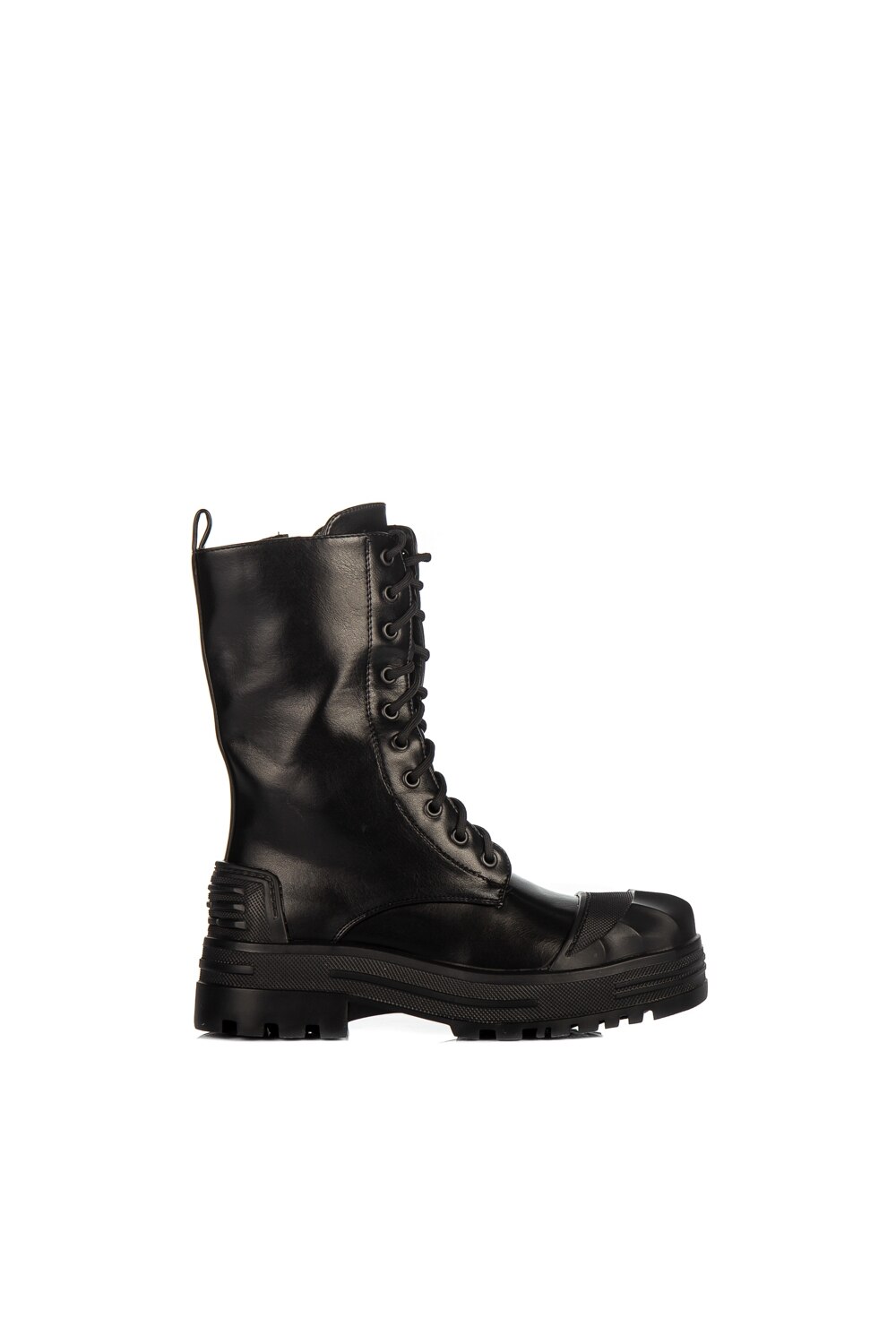 Ghete dama Bela K, Negru