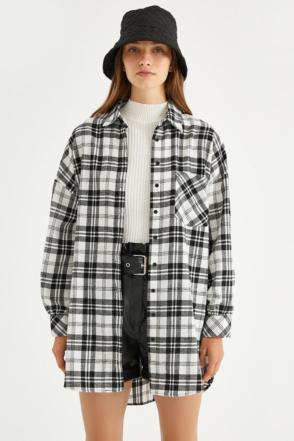 KOTON, Camasa din amestec de bumbac cu model in carouri, Alb/Negru