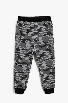 KOTON, Pantaloni sport cu imprimeu camuflaj, Negru/Gri KOTON, Pantaloni sport cu imprimeu camuflaj, Negru/Gri