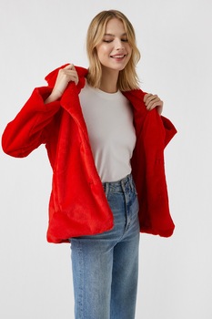 KOTON, Haina de blana sintetica cu revere decupate, Rosu KOTON, Haina de blana sintetica cu revere decupate, Rosu