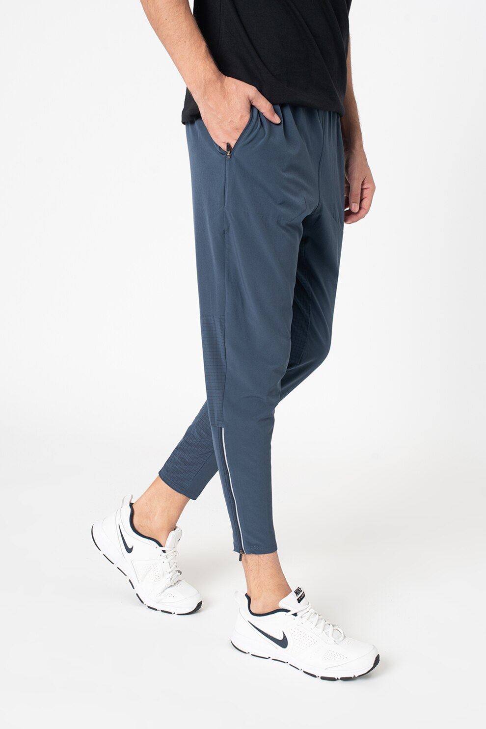 Nike, Pantaloni cu tehnologie Dri-Fit, pentru alergare Phenom Elite, Bleumarin